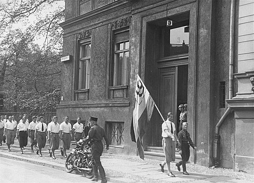 1982 - Nationalisations socialistes